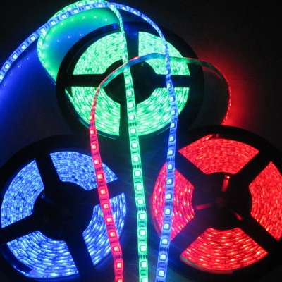 1 Roll 5M/lot 5M 60LED/m 300 LED Strip Light 5050 SMD Green Flexible Waterproof rgb led strip